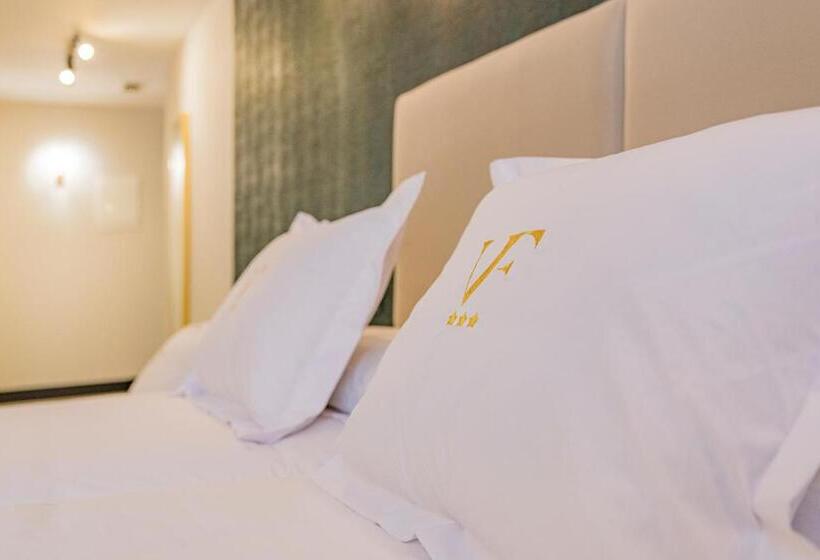 Отель Vesci Faventia