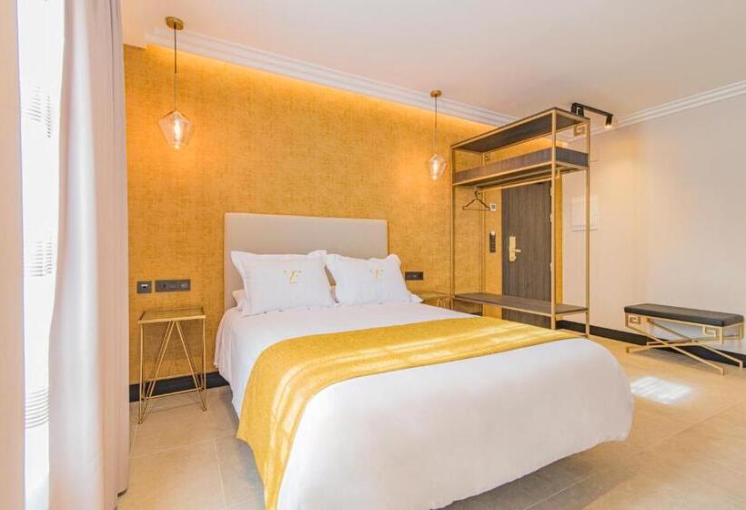 Отель Vesci Faventia