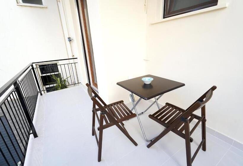 ペンション Ammore