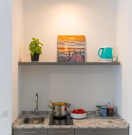 ペンション Ammore