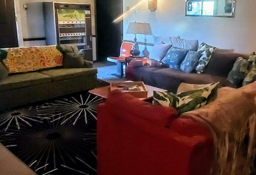 펜션 Antiki Wiki Acres At The Lake