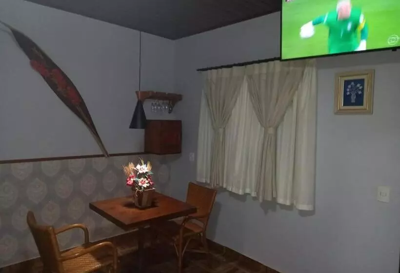 ペンション Pousada E Restaurante Bora Bora Da Serra