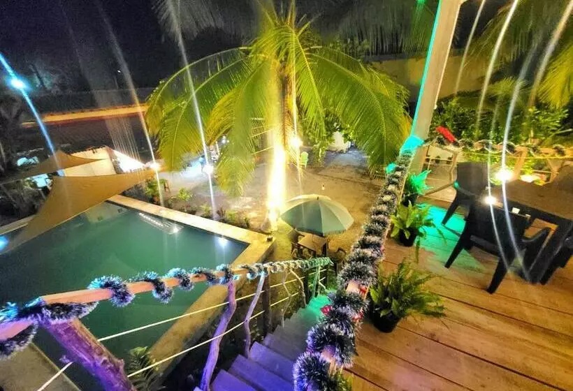 پانسیون Hostal Copacabana Sv