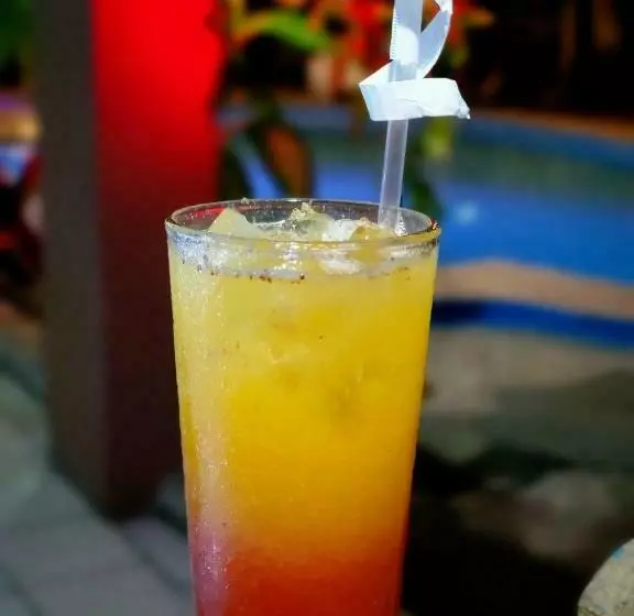 پانسیون Hostal Copacabana Sv