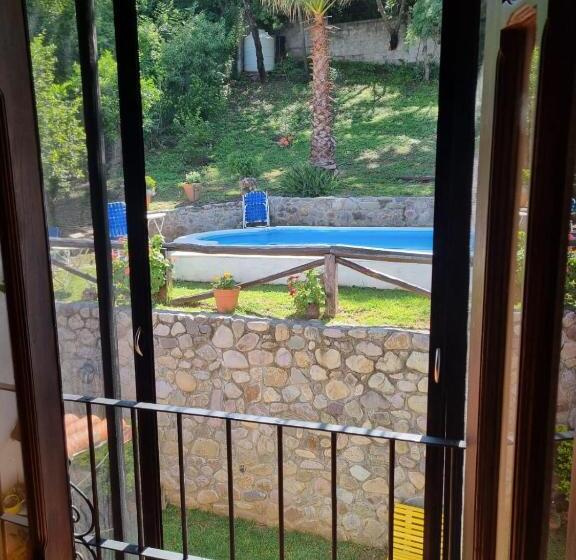 펜션 Hostal Las Rosas