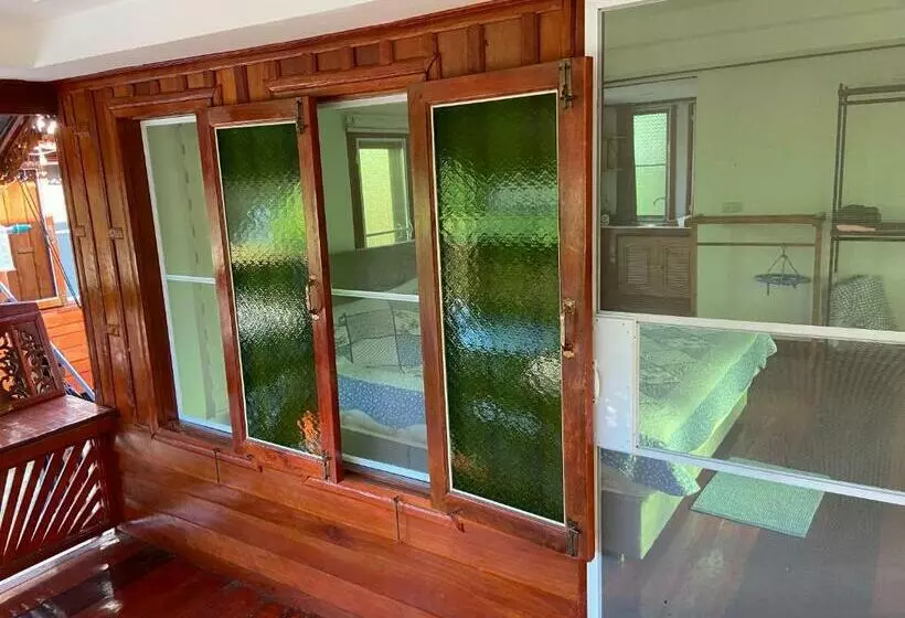 پانسیون Lampang Hideaway Guesthouse