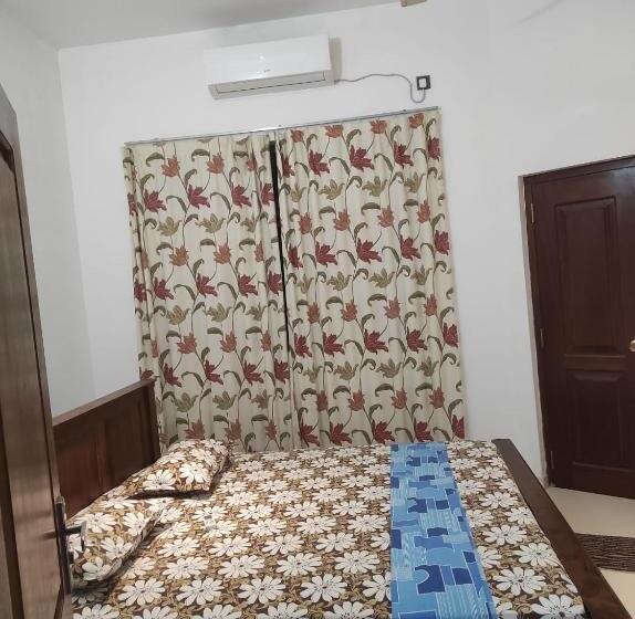 פנסיון Zak`s Guesthouse