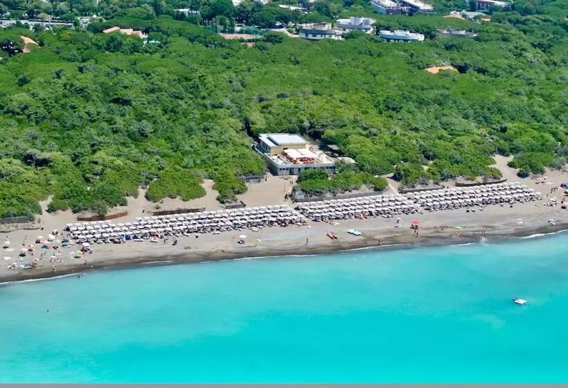 Apartments In Residence With Swimming Pool In Marina Di Bibbona