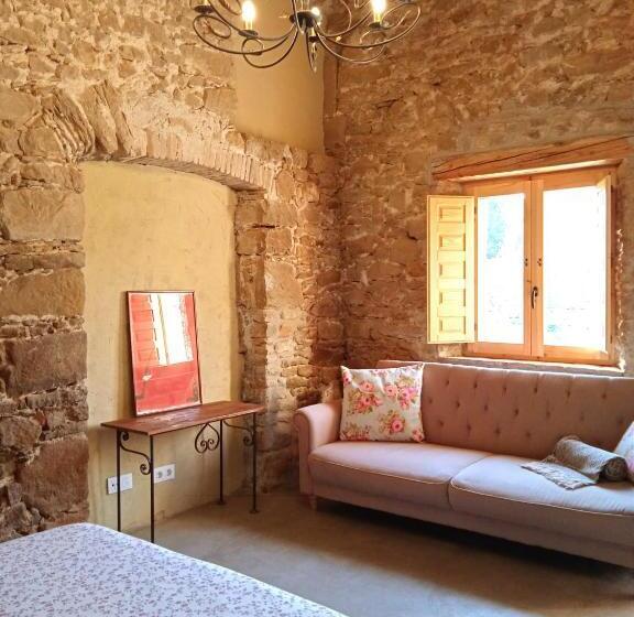 Bed and Breakfast L Espigol Antiga Era