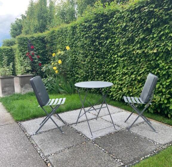 민박 The Greytown Loft