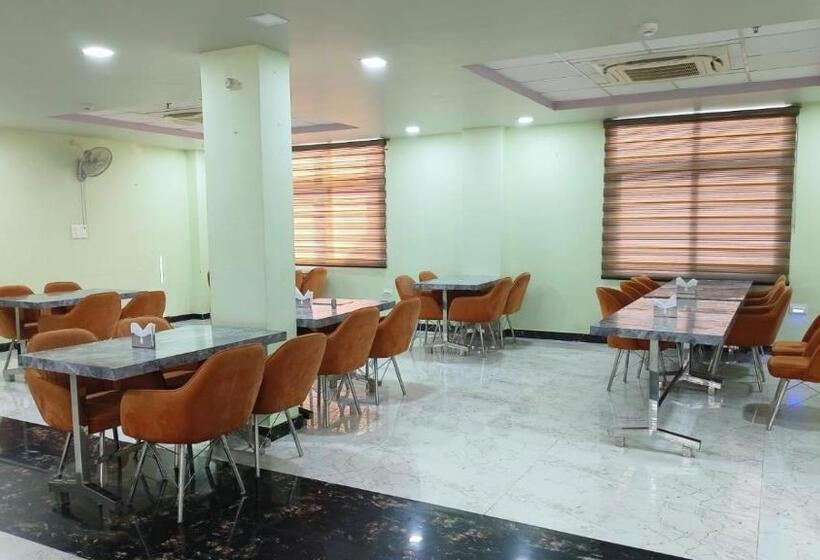 酒店 Amar Palace Bharatpur