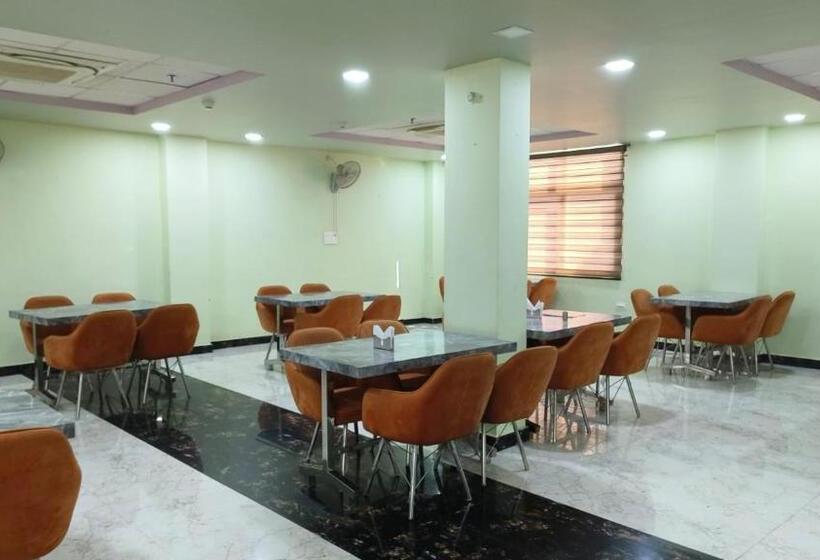 酒店 Amar Palace Bharatpur