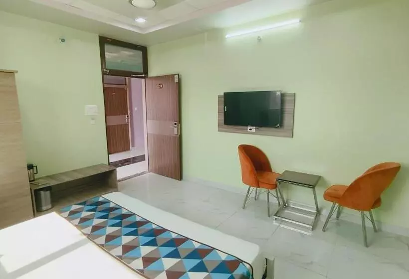 ホテル Amar Palace Bharatpur