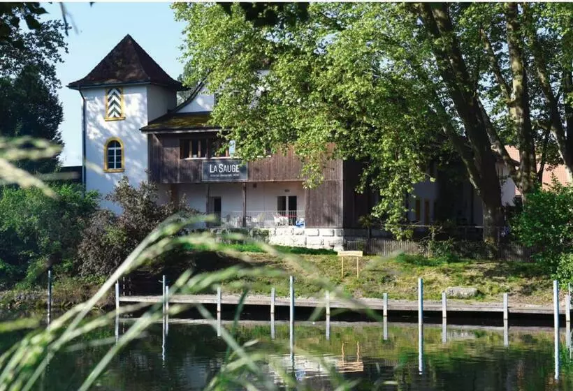ホテル Auberge De La Sauge