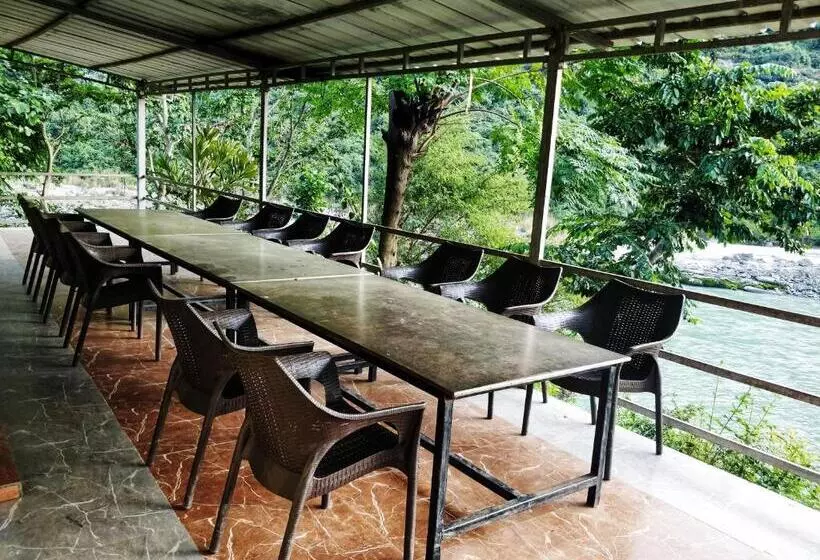 ホテル Camp High 5 Jayalgarh  By Himalayan Eco Lodges