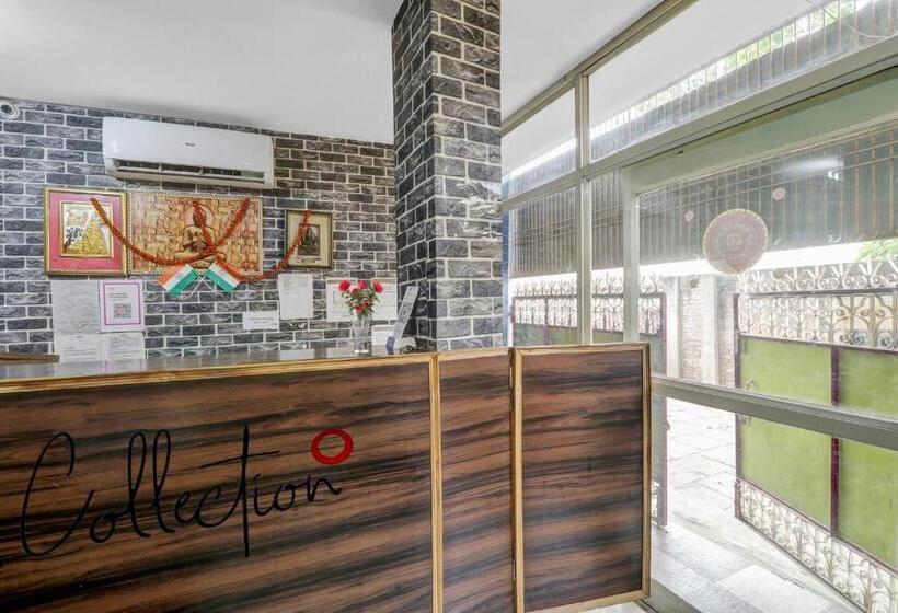 هتل Collection O 70329 The Dev