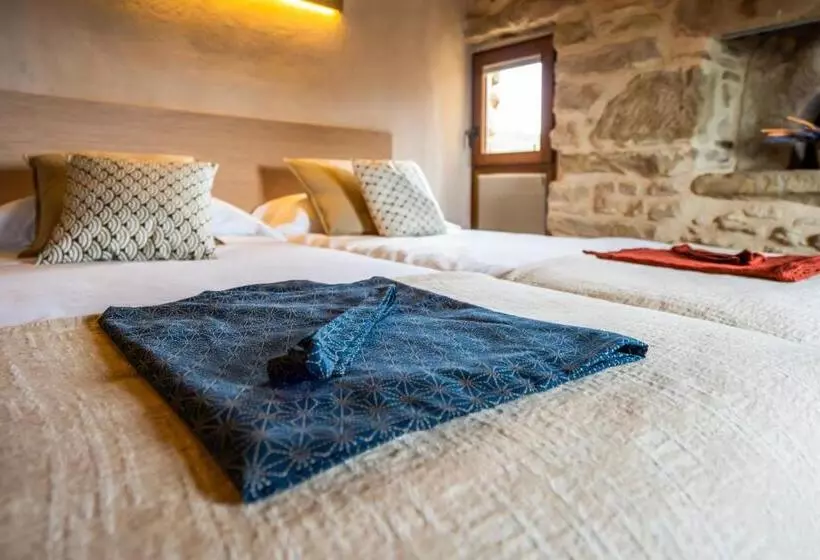 Hotelli Japonès Puigpinós