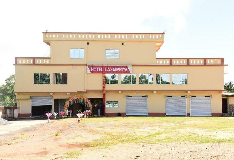 ホテル Laxmipriya