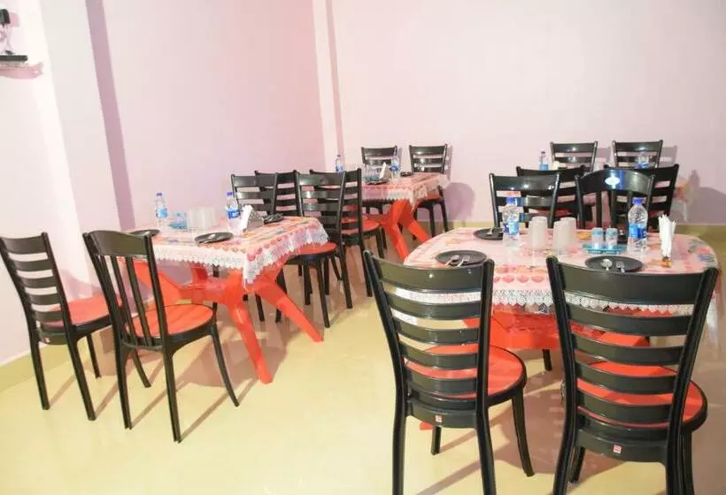 ホテル Laxmipriya