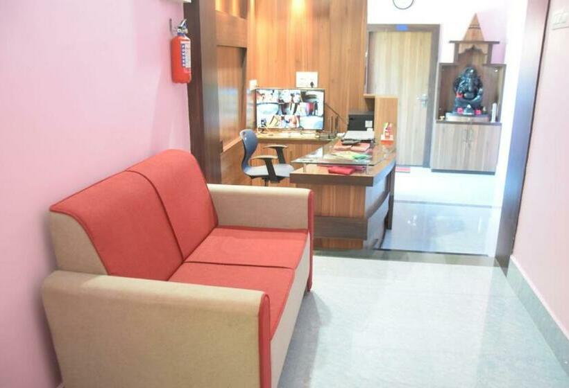 ホテル Laxmipriya