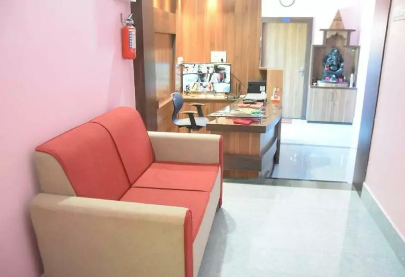 ホテル Laxmipriya