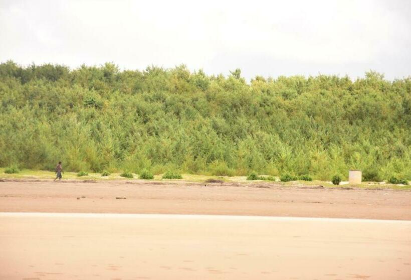 ホテル Laxmipriya