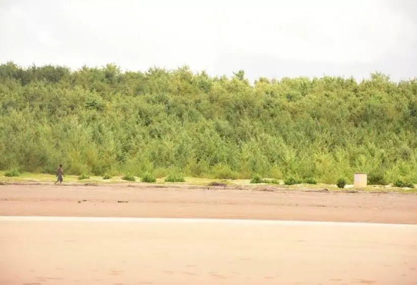 ホテル Laxmipriya