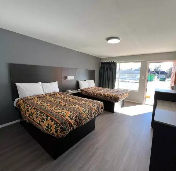 ホテル Pioneer Inn