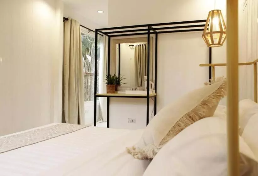 هتل Sea Green Boutique Rooms