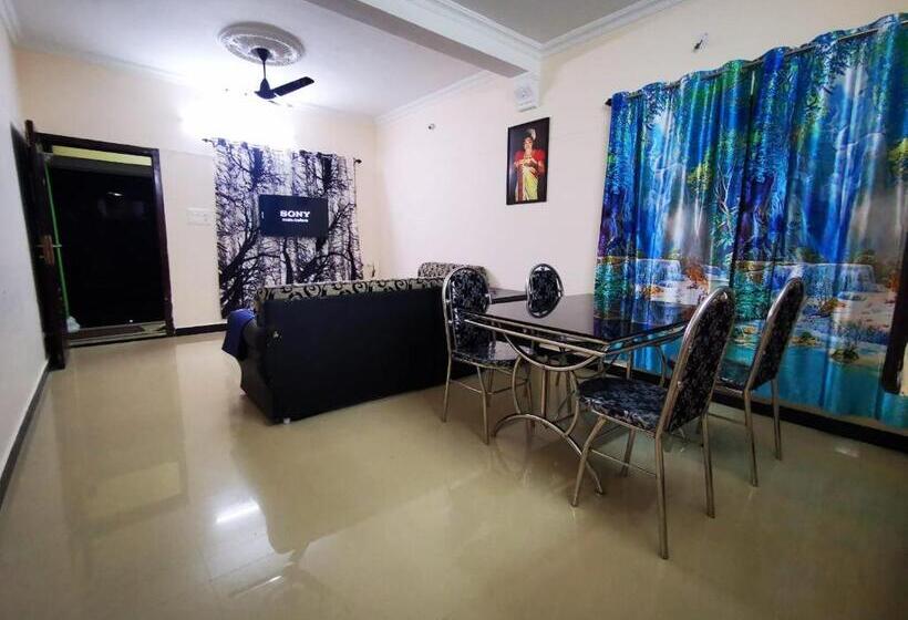 J2 Home Stay Luxury Homes With Caravan Services