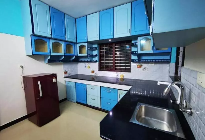 J2 Home Stay Luxury Homes With Caravan Services