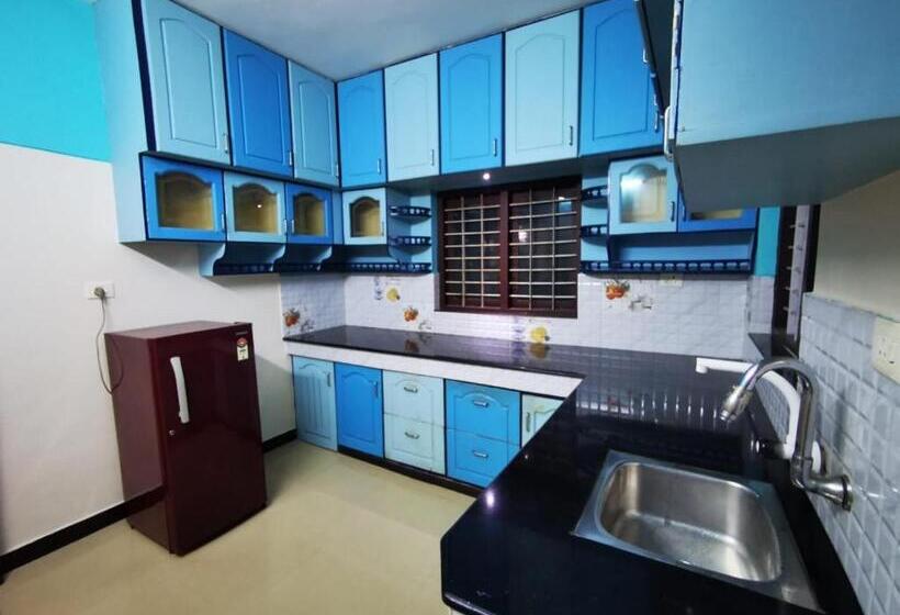 J2 Home Stay Luxury Homes With Caravan Services