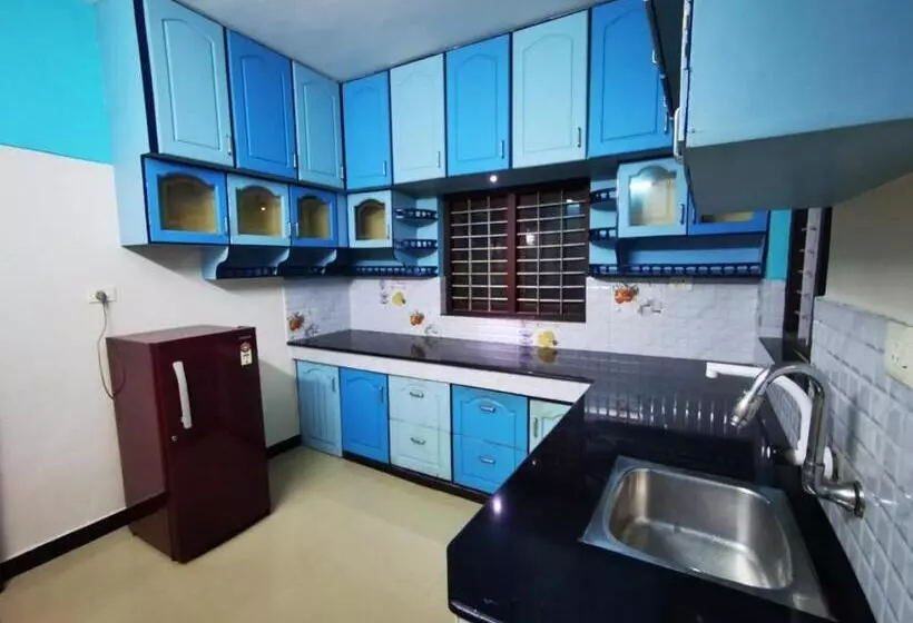 J2 Home Stay Luxury Homes With Caravan Services