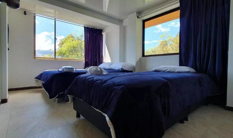 Majatalo Alojamiento Blue Sky