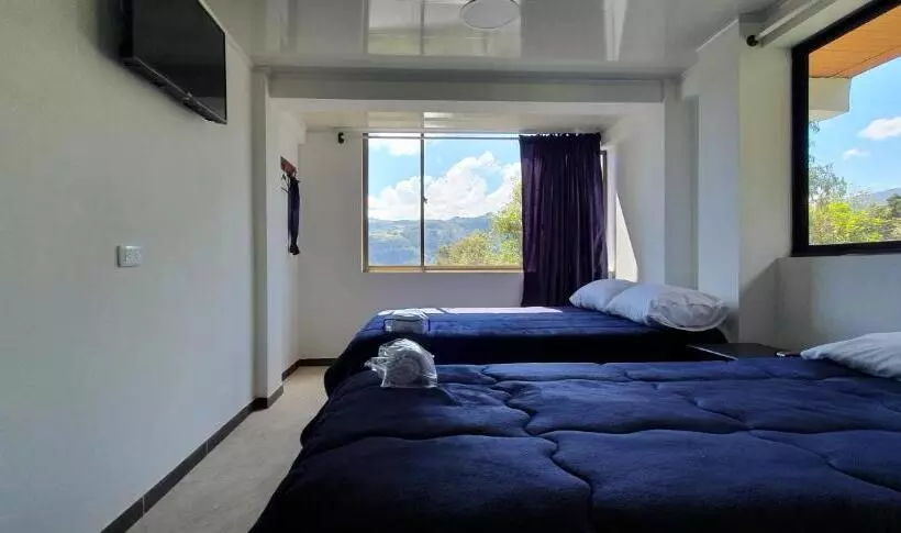 Majatalo Alojamiento Blue Sky