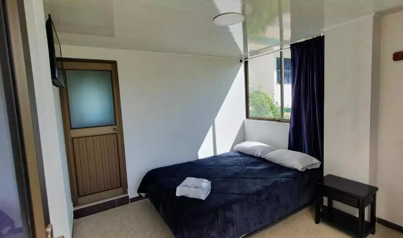 Majatalo Alojamiento Blue Sky