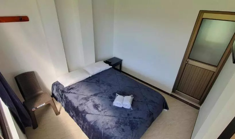 Majatalo Alojamiento Blue Sky