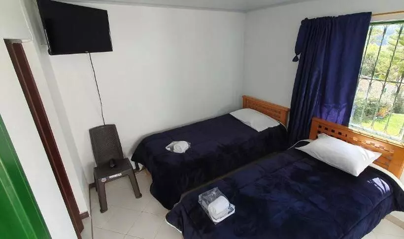 Majatalo Alojamiento Blue Sky