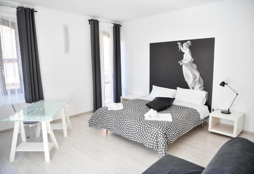 بنسيون Camere D Artista