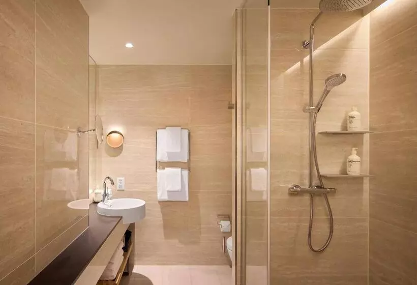 Adina Apartment Hotel Geneva