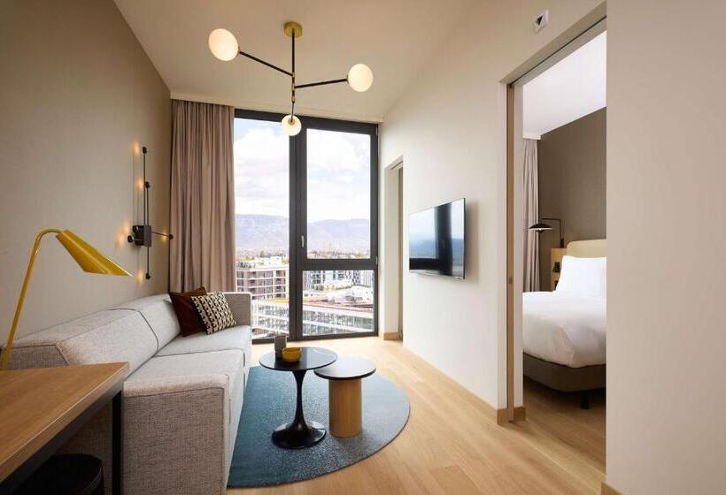 Adina Apartment Hotel Geneva