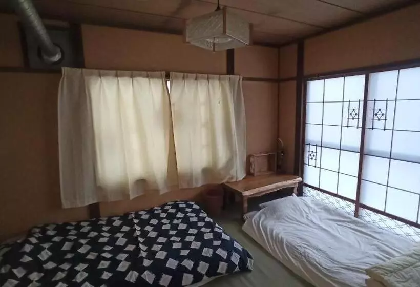 ユースホステル Yukiumi House