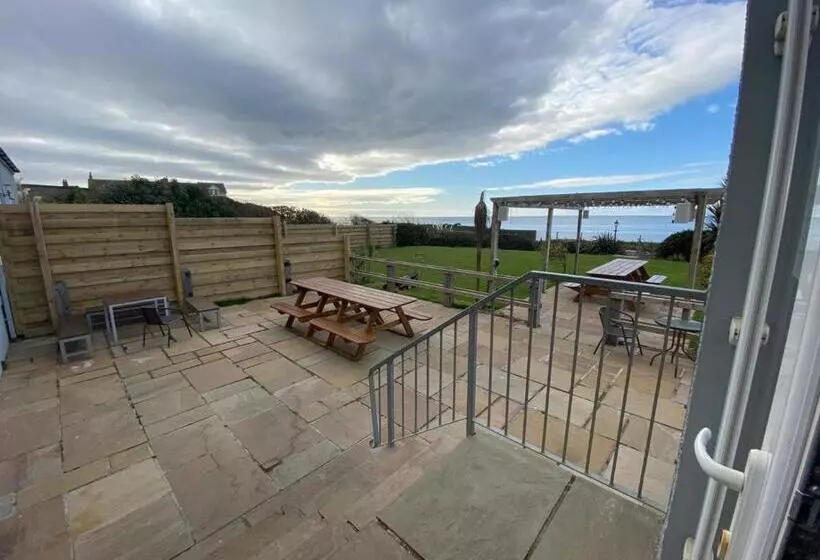 Aamiaismajoitus (B&B) The Calder House