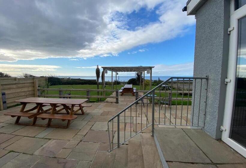 住宿加早餐  The Calder House