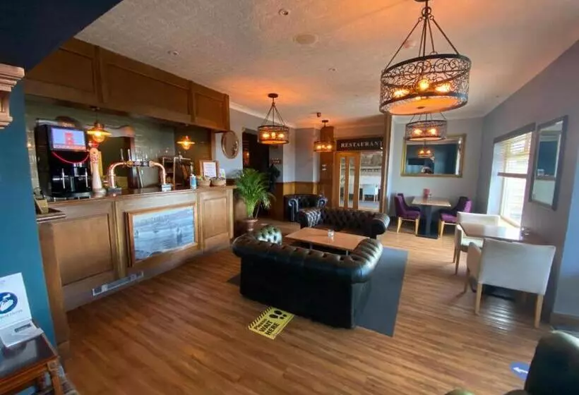 Aamiaismajoitus (B&B) The Calder House