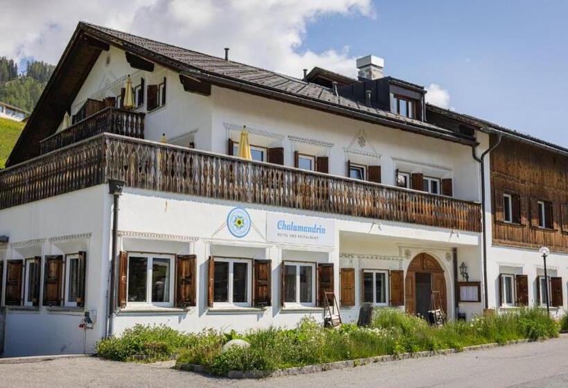 Hotel Chalamandrin