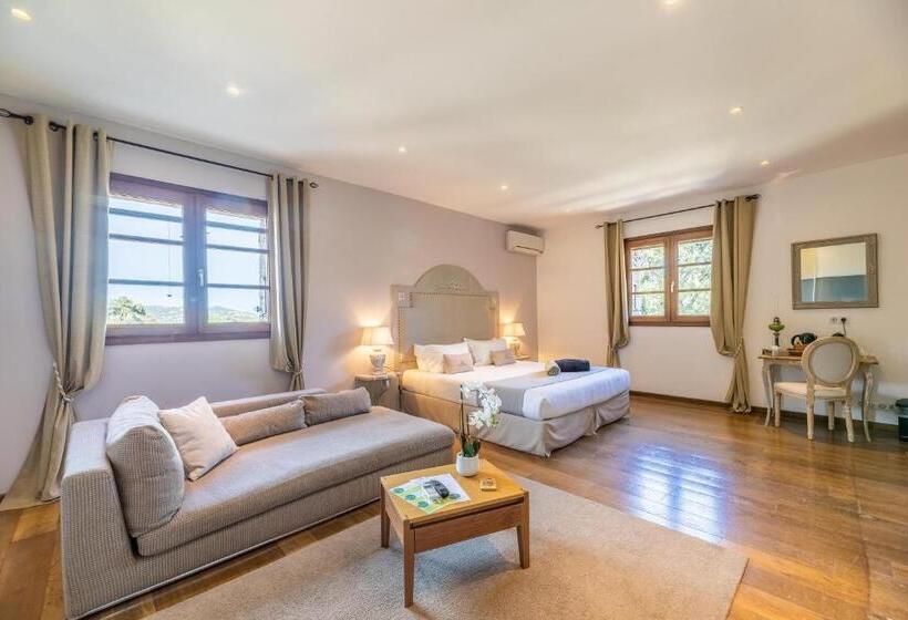 호텔 Domaine Du Reginu