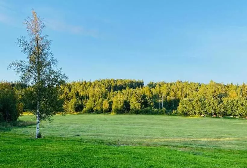 Hotelli Fjellstad Gård   2 Minutes From E6 And 5 Minutes Drive From Steinkjer City