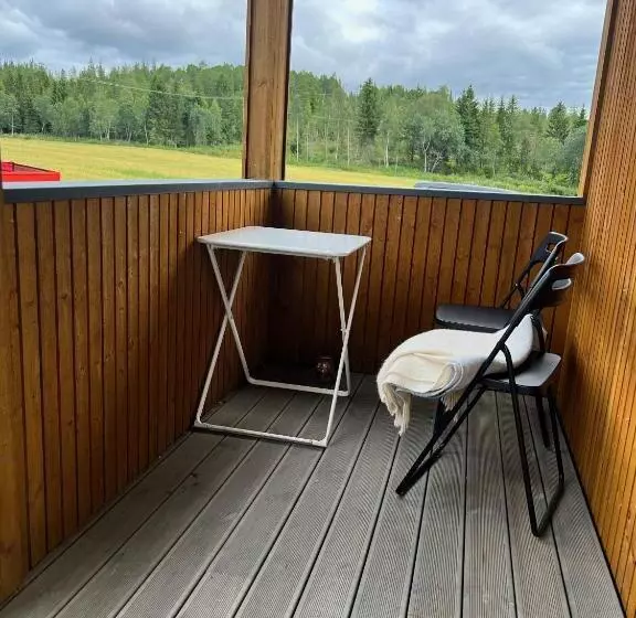 Hotelli Fjellstad Gård   2 Minutes From E6 And 5 Minutes Drive From Steinkjer City