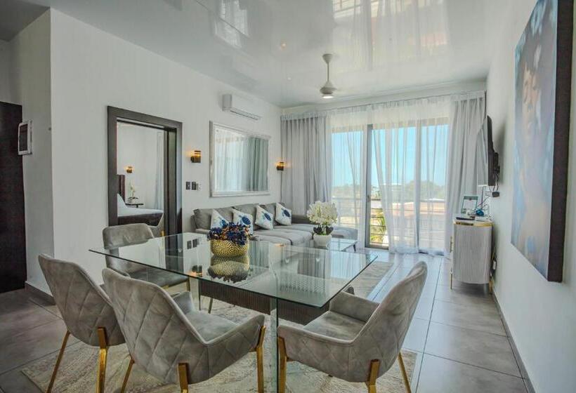 هتل Instyle Residences At Rizz Suites